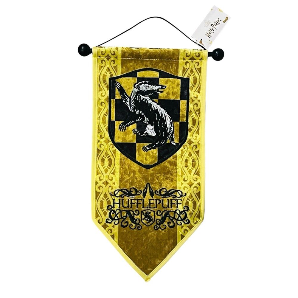 Harry Potter Hogwarts Hufflepuff Embroidered Wall Banner 17” Long New w/ Tags